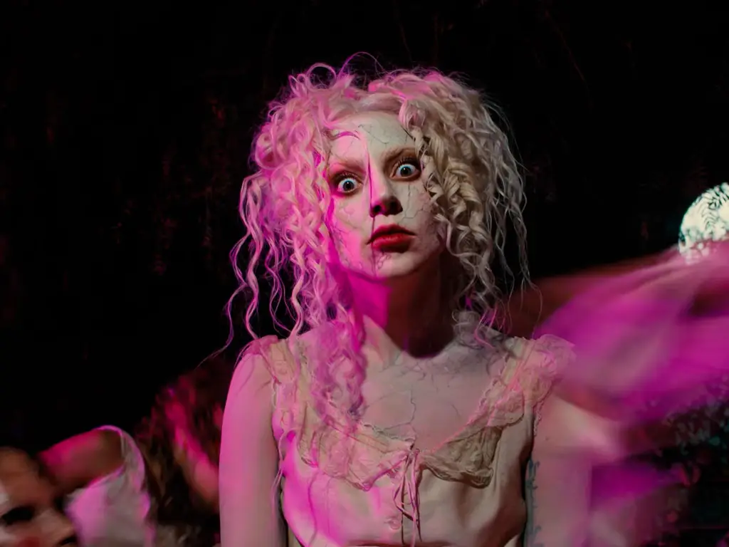The Dead Dance - Lady Gaga